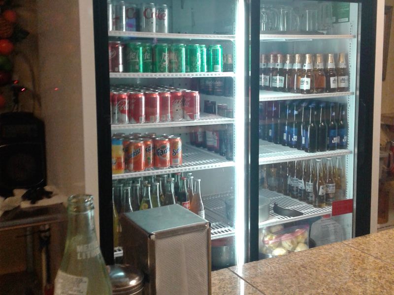 Taqueria y Pupuseria Azteca interior